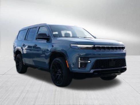 New 2026 Jeep Grand Wagoneer Limited image 9