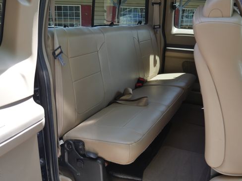 Used 2004 Ford F250 4x4 SuperCab Super Duty image 31