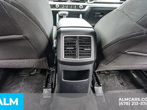 Used 2025 Kia Sportage LX FWD image 31