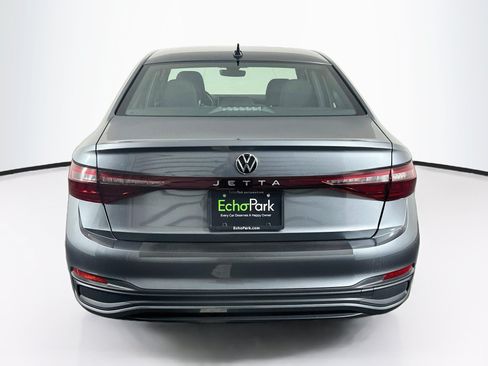 Used 2025 Volkswagen Jetta Sport FWD image 7
