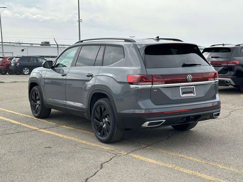 New 2026 Volkswagen Atlas SE AWD/4WD image 3