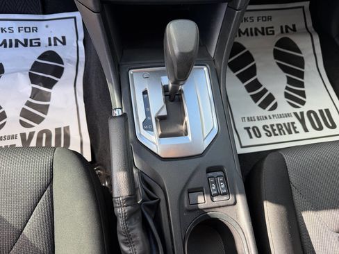 Used 2019 Subaru Impreza 2.0i Premium image 22