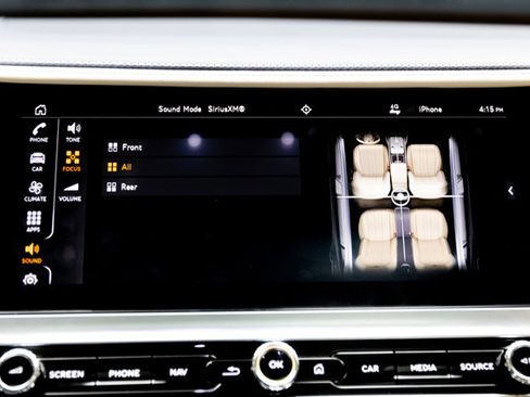 Used 2021 Bentley Flying Spur W12 image 95