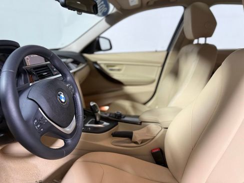 Used 2014 BMW 328i xDrive Sedan AWD/4WD image 19