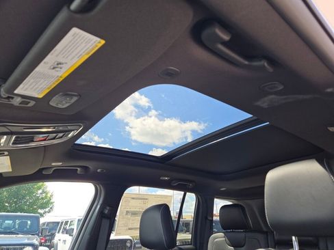 New 2025 Jeep Grand Cherokee Limited w/ MOPAR Finishing Package image 26