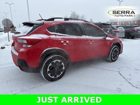 Used 2023 Subaru Crosstrek 2.0i image 3