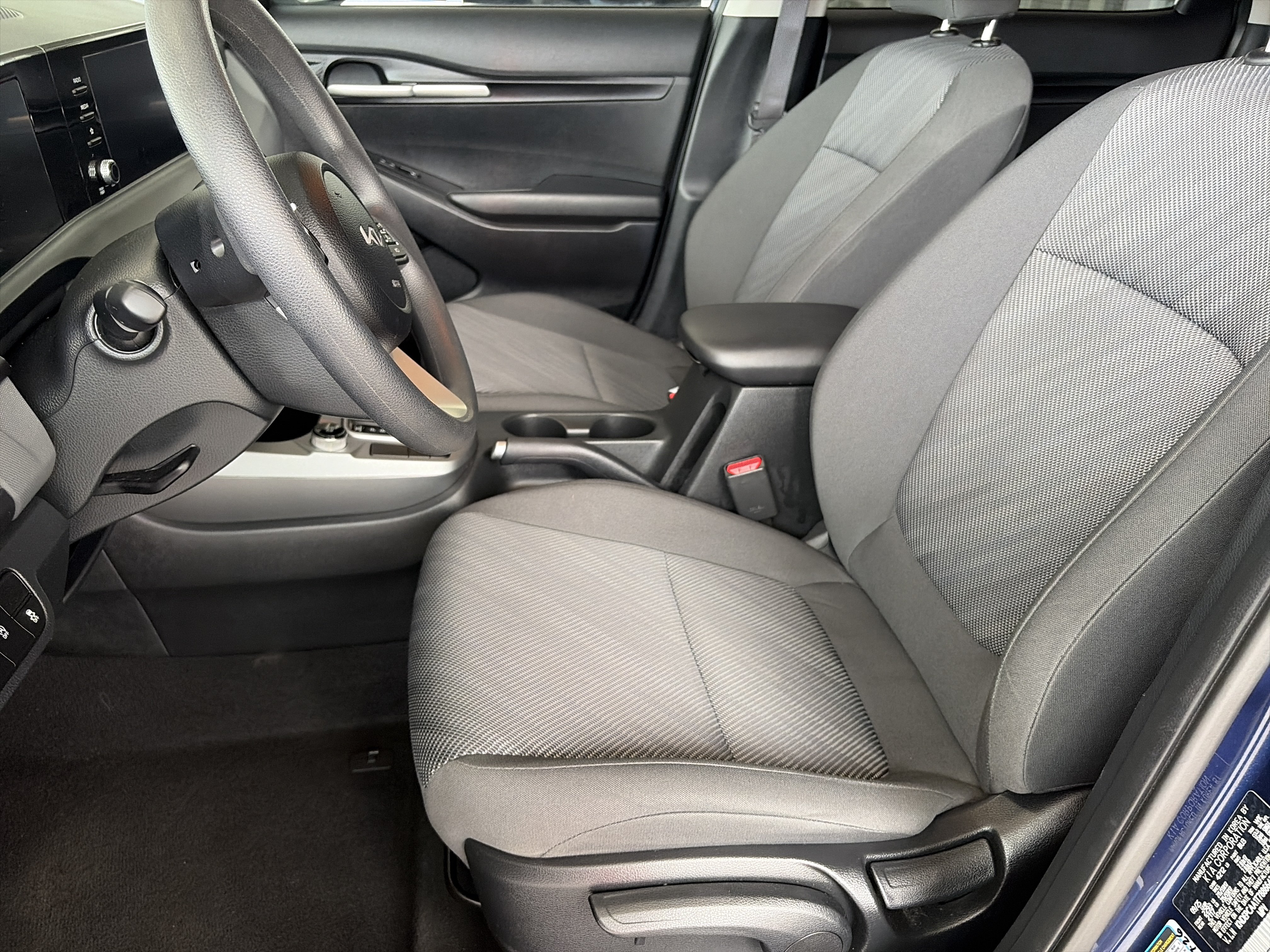 Used 2026 Kia Seltos LX AWD/4WD image 11