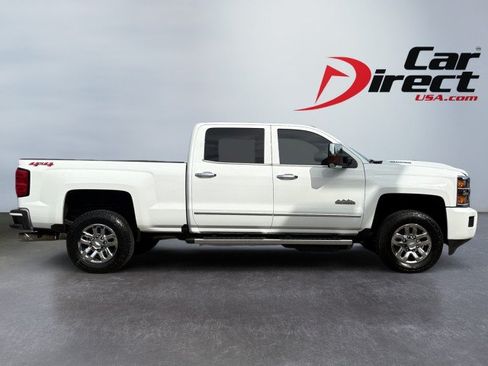 Used 2019 Chevrolet Silverado 3500 High Country w/ Duramax Plus Package AWD/4WD image 11