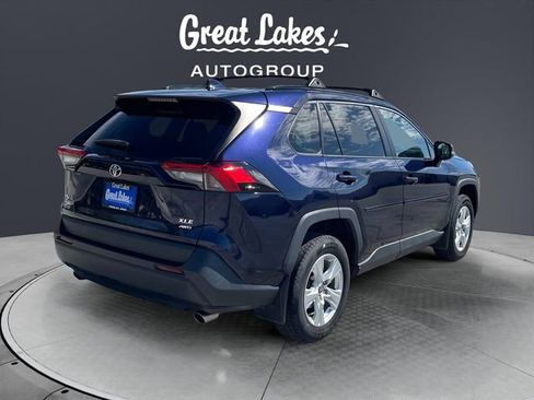 Used 2021 Toyota RAV4 XLE w/ XLE Grade Weather Package AWD/4WD image 5