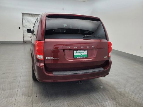 Used 2019 Dodge Grand Caravan SXT w/ Blacktop Package FWD image 6