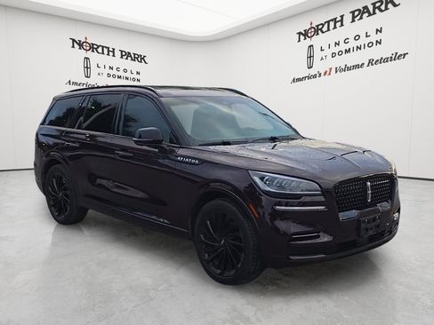Used 2024 Lincoln Aviator Reserve w/ Jet Package RWD image 7