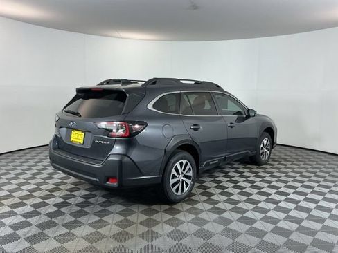 Used 2024 Subaru Outback Premium w/ Popular Package #1A AWD/4WD image 5