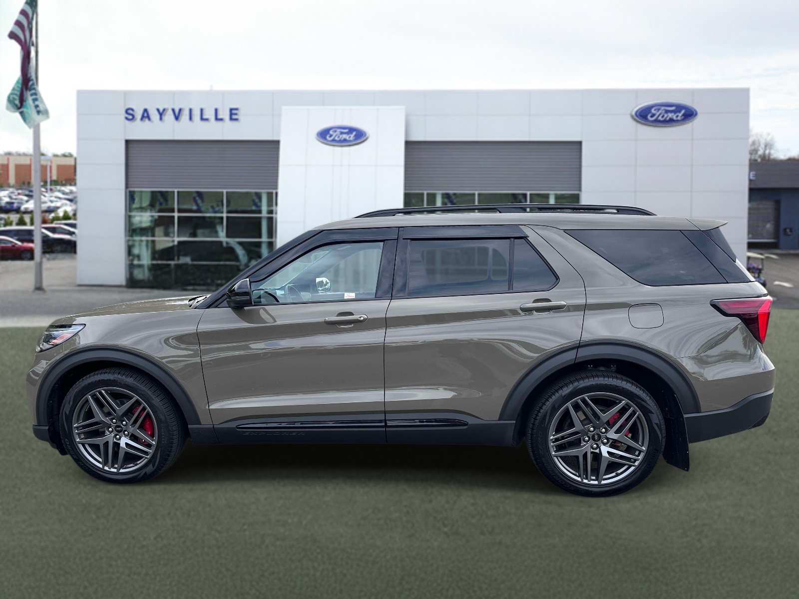 Used 2026 Ford Explorer ST w/ Sun And Sound Package AWD/4WD image 2