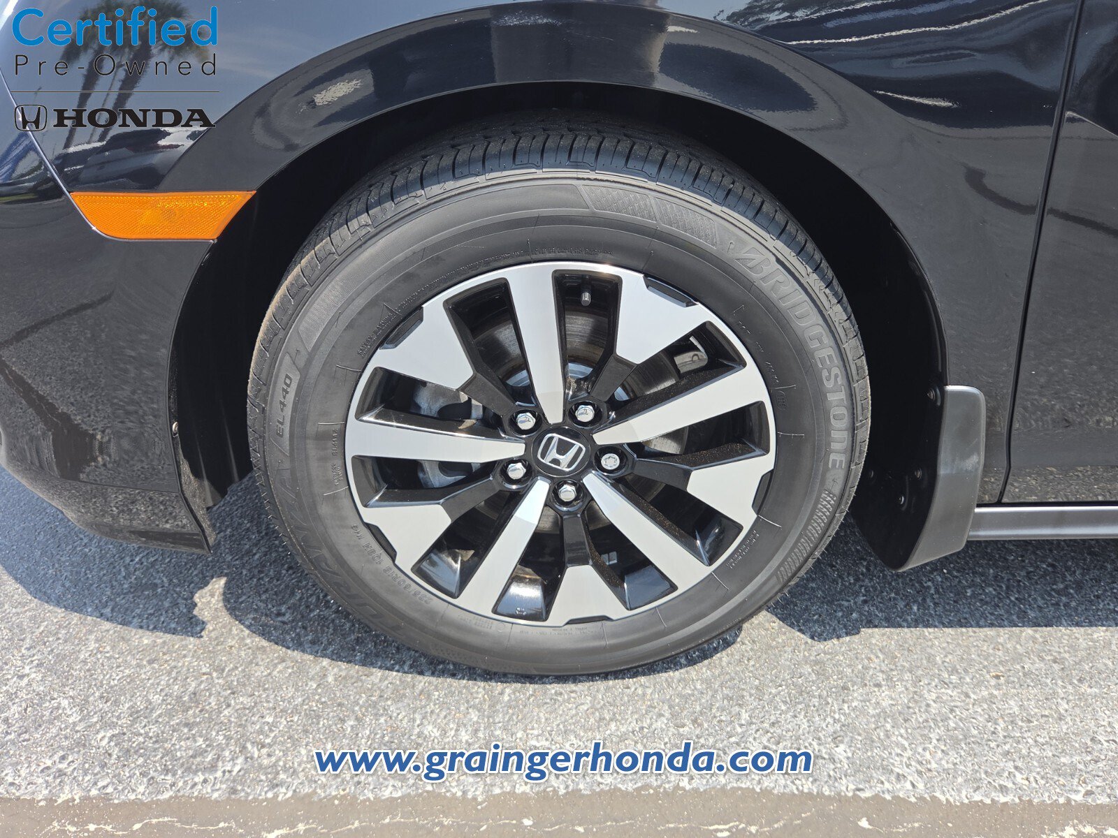 Certified 2025 Honda Odyssey EX-L image 9