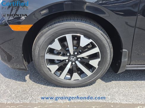 Certified 2025 Honda Odyssey EX-L image 9
