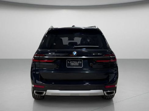 Used 2024 BMW X7 xDrive40i AWD/4WD image 5