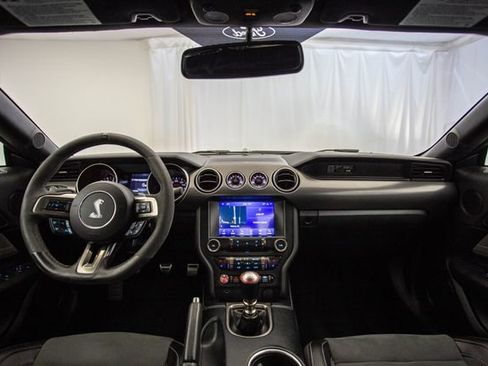 Used 2020 Ford Mustang Shelby GT350 w/ Technology Package image 12