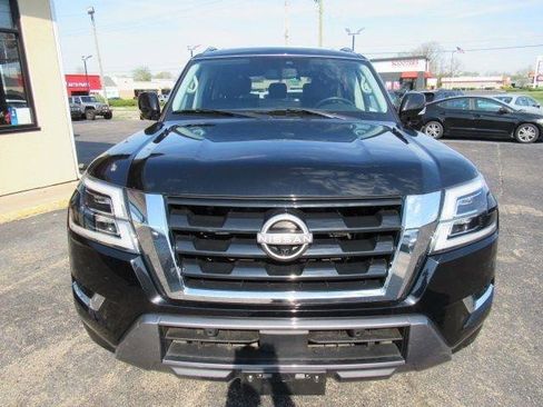 Used 2021 Nissan Armada SL image 2