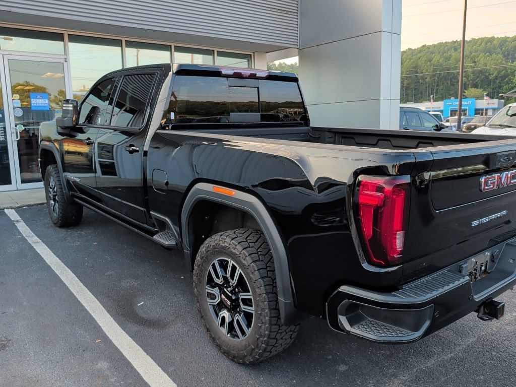 Used 2021 GMC Sierra 2500 AT4 w/ AT4 Premium Plus Package AWD/4WD image 6