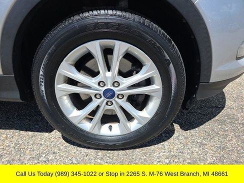 Used 2018 Ford Escape SEL AWD/4WD image 6