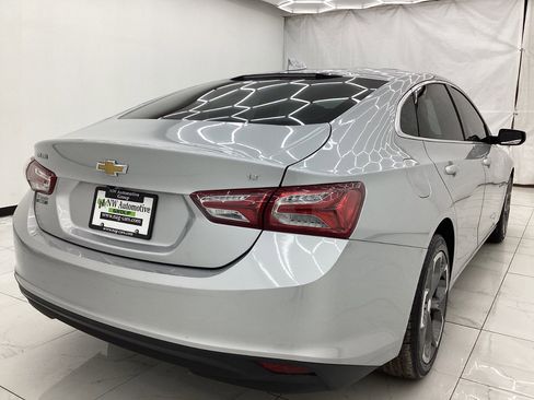 Used 2022 Chevrolet Malibu LT image 8