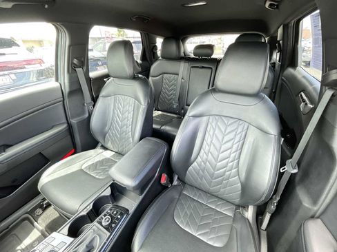 Used 2023 Kia Sportage X-Line AWD/4WD image 13