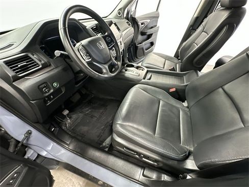Used 2022 Honda Pilot Special Edition image 16