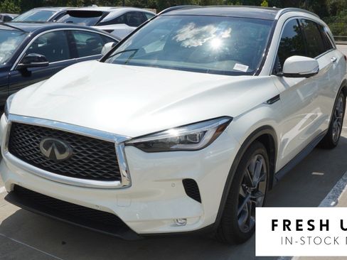Used 2019 INFINITI QX50 Essential w/ Sensory Package FWD image 1