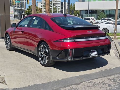 Certified 2024 Hyundai Ioniq 6 SEL RWD image 7