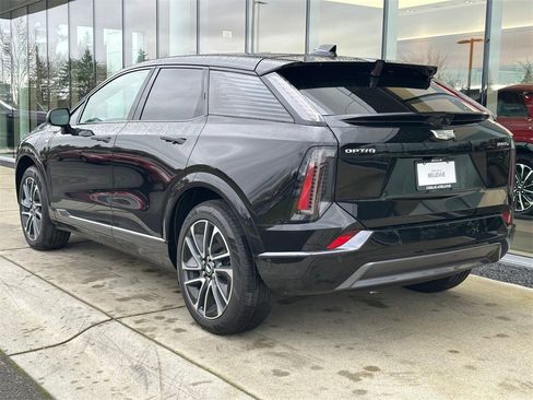 New 2026 Cadillac Optiq Sport 1 image 4