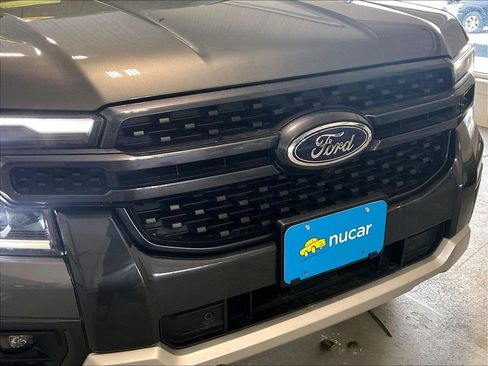 Used 2024 Ford Ranger Lariat w/ FX4 Off-Road Package image 31