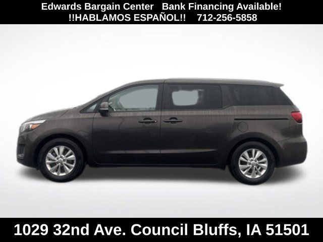 Used 2016 Kia Sedona LX w/ Option Group 020 FWD image 4