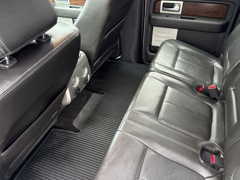 Used 2014 Ford F150 Lariat w/ Equipment Group 502A Luxury image 4