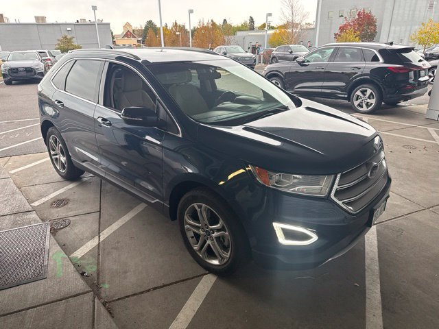 Used 2017 Ford Edge Titanium w/ Technology Package AWD/4WD image 2