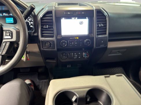 Used 2019 Ford F150 XLT image 12