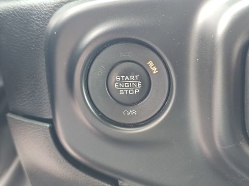 Used 2022 Jeep Wrangler Unlimited Rubicon 4xe w/ Cold Weather Group AWD/4WD image 27