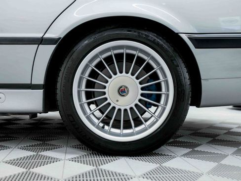 Used 1998 BMW 740iL image 77