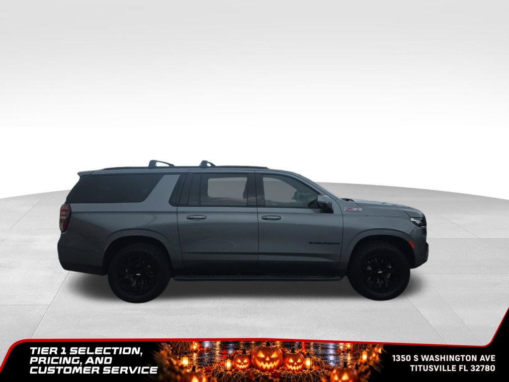 Used 2022 Chevrolet Suburban Z71 w/ Luxury Package AWD/4WD image 2