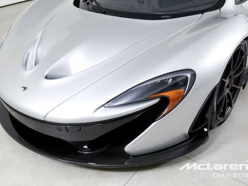 Used 2015 McLaren P1 image 33