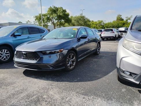 Used 2023 Honda Accord EX image 7