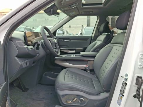 New 2026 Kia EV9 Wind image 6