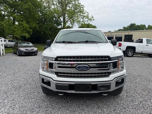 Used 2018 Ford F150 XLT w/ Equipment Group 302A Luxury AWD/4WD image 3