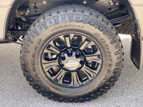Used 2022 Ford F350 XLT w/ XLT Value Package AWD/4WD image 14