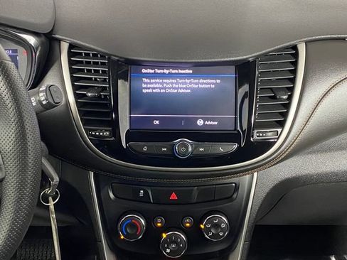 Used 2020 Chevrolet Trax LT AWD/4WD image 20