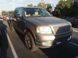 Used 2004 Ford F150 Lariat image 2