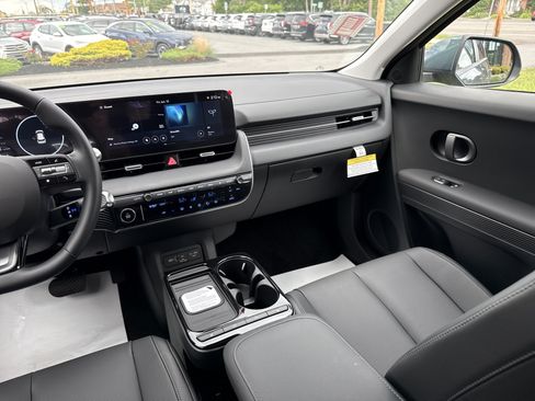 New 2026 Hyundai Ioniq 5 SEL AWD/4WD image 22