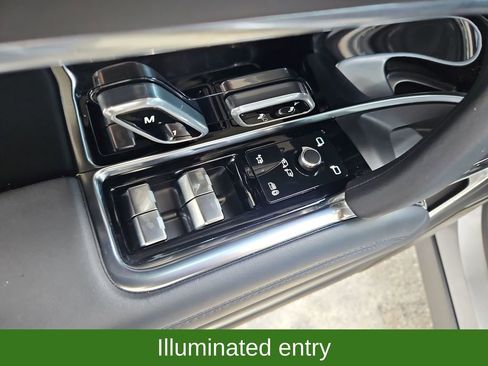 Used 2023 Land Rover Range Rover Long Wheelbase Autobiography image 30