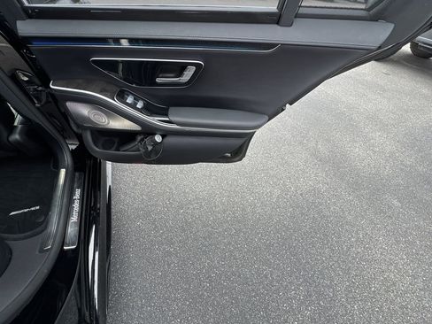 Used 2022 Mercedes-Benz S 500 4MATIC image 16