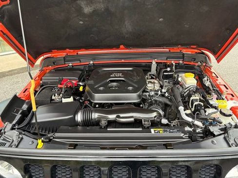 Used 2019 Jeep Wrangler Unlimited Sport S AWD/4WD image 34