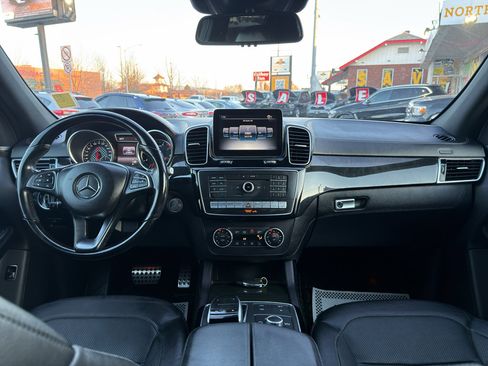 Used 2018 Mercedes-Benz GLE 43 AMG 4MATIC image 22